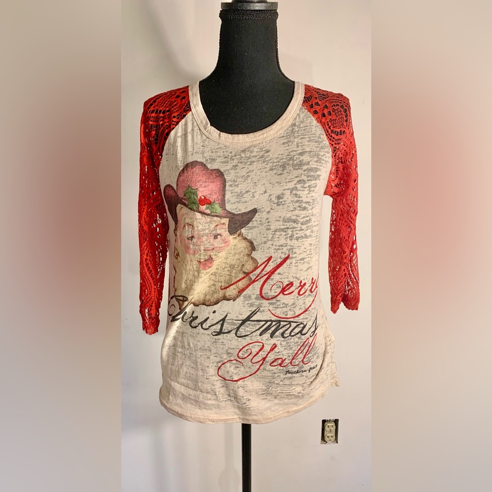 Southern Grace NWT Merry Christmas Y’all lace 3/4 sleeve top sz S